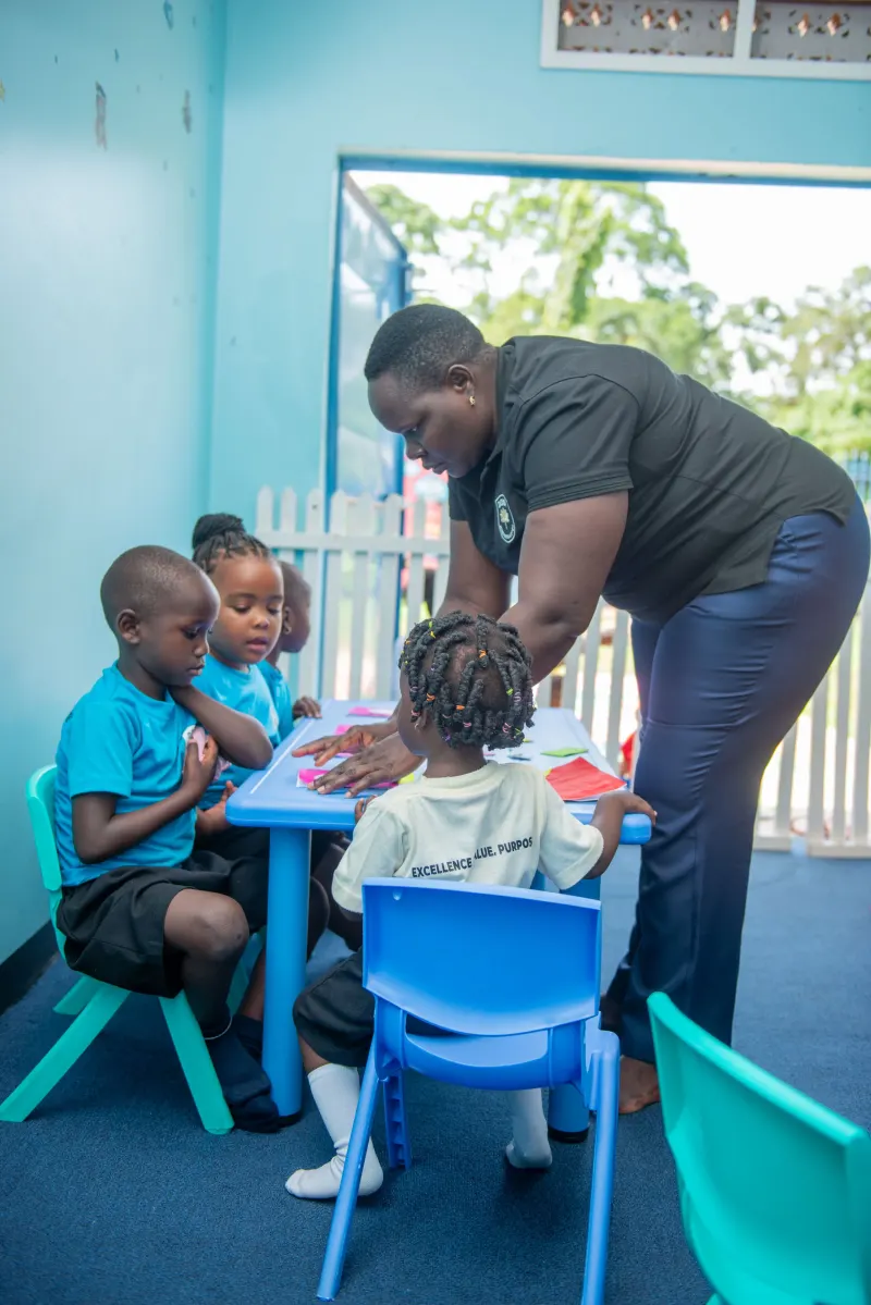 Children taking part in an arts and crafts session at Doxa Kindergarten — photo 3 of 11