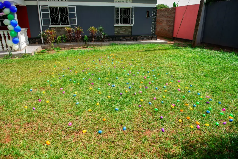 Children at the Doxa Kindergarten Easter egg hunt — photo 3 of 26