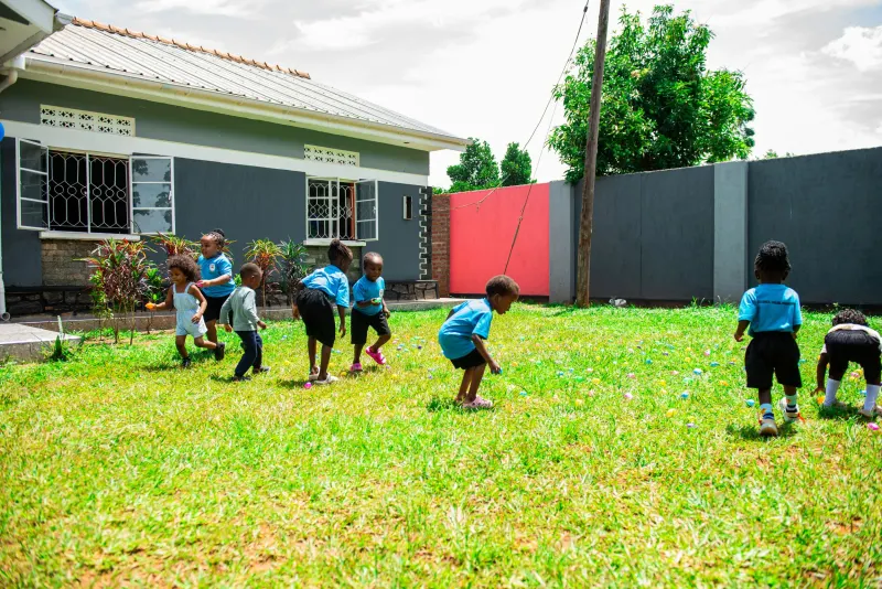Children at the Doxa Kindergarten Easter egg hunt — photo 6 of 26
