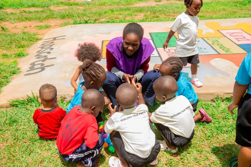 Children at the Doxa Kindergarten Easter egg hunt — photo 19 of 26